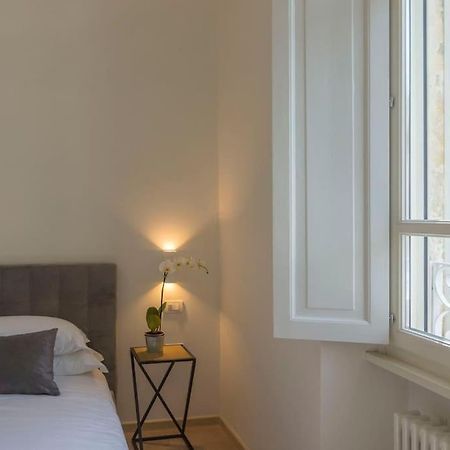 Ferienwohnung Borgo Charme Elegante E Unico. Dimora Da Sogno Rom Exterior foto